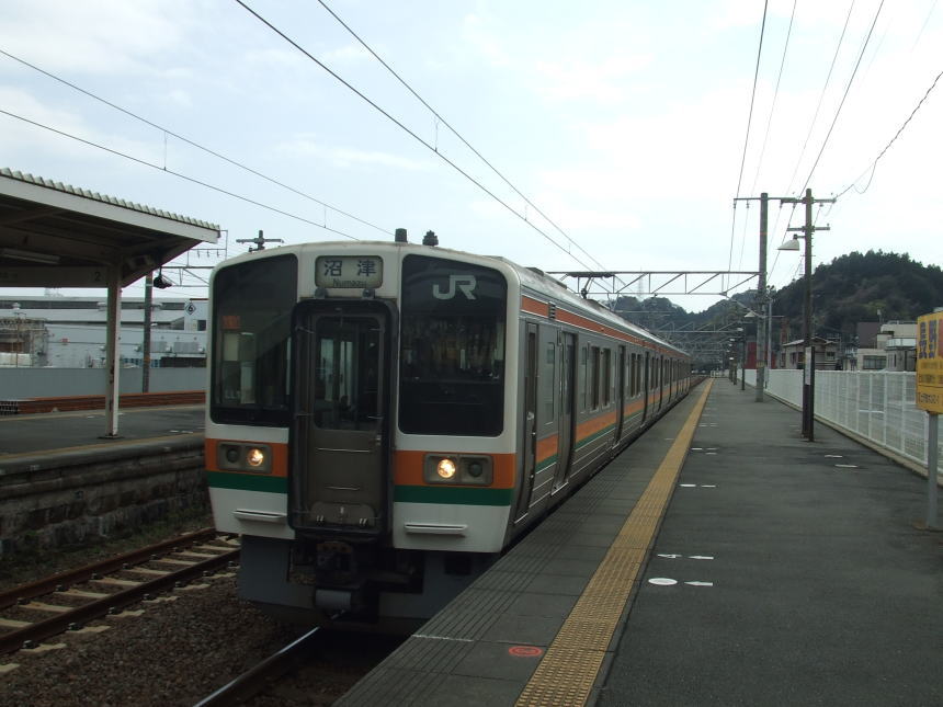 富士川駅1番ホーム