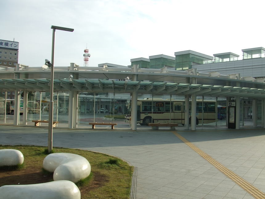 福井駅西口バスのりば