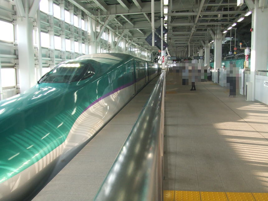 新青森駅14番ホーム