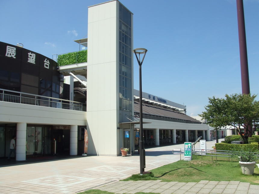 与島パーキングエリア