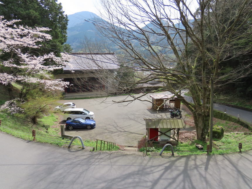 リフトのりば駐車場